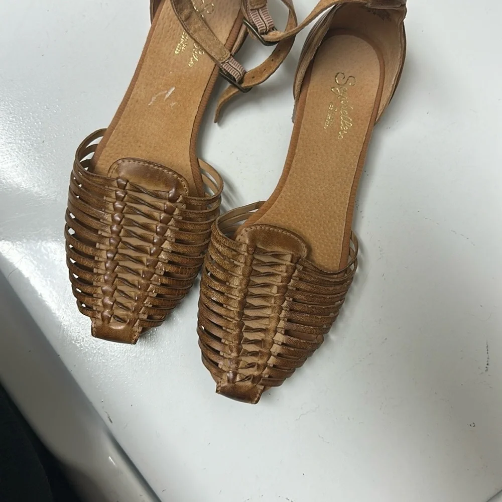 Seychelles Women's Brown Woven Sandals - Picture 2 of 8
